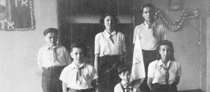 Child survivors in the Bnei Akiva dormitories Child survivors in the Bnei Akiva dormitories