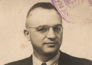 Emanuel, Ester's father