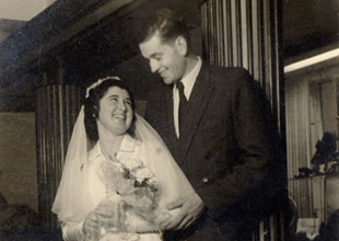 Ester and Binyamin on their wedding day