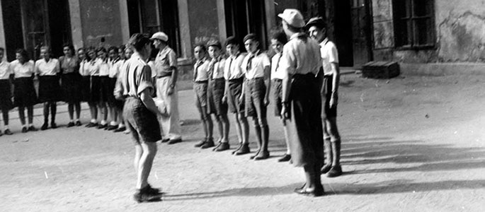 Members of Bnei Akiva at assembly Members of Bnei Akiva at assembly