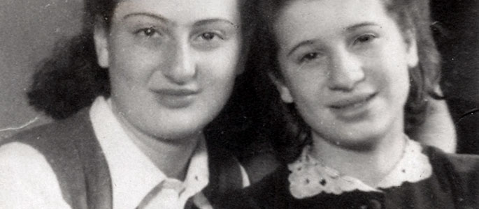 Olga Fürst (in the center) and her daughters, Eva-Chavah (left) and Agi-Aviva. Bratislava, 1944 Olga Fürst (in the center) and her daughters, Eva-Chavah (left) and Agi-Aviva. Bratislava, 1944