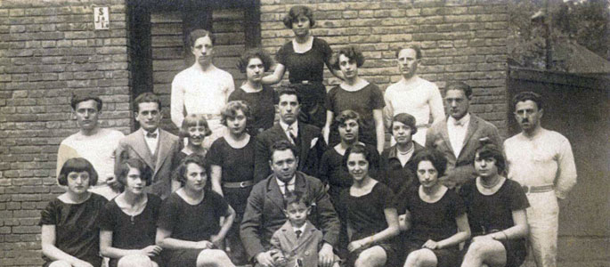 Bratislava, athletes from the Maccabi Hatzair youth movement, 22 May 1926 Bratislava, athletes from the Maccabi Hatzair youth movement, 22 May 1926