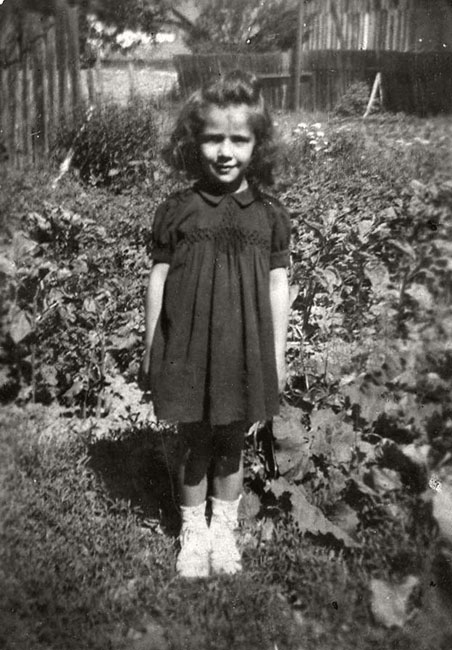 Ester-Malkeh (Vera) Mandel in Munkács, 1944. Ester was born on 9 February 1938, the only daughter with five brothers. Ester-Malkeh (Vera) Mandel in Munkács, 1944. Ester was born on 9 February 1938, the only daughter with five brothers.