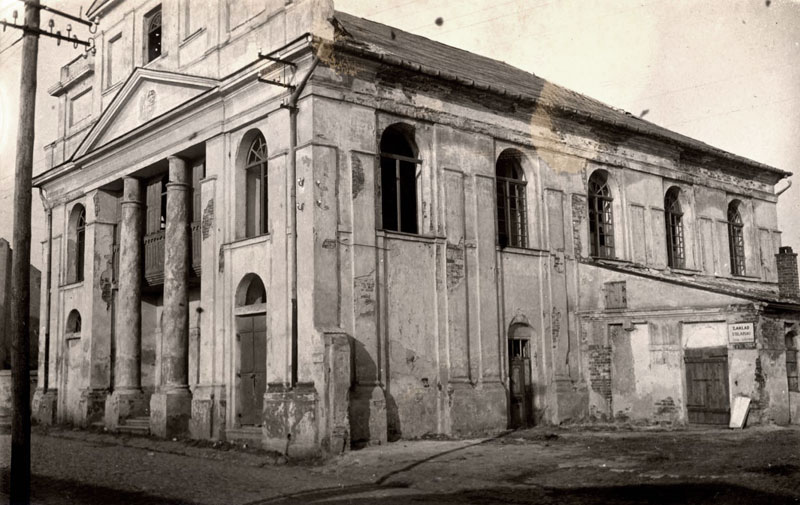 The Plonsk Synagogue before the war The Plonsk Synagogue before the war