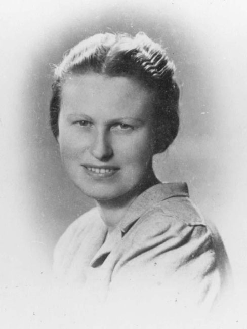Dr. Irena Ber, the wife of Dr. Arthur Ber, Director of the Jewish hospital in Plonsk, in a prewar photograph. Arthur and Irena survived and emigrated to Israel Dr. Irena Ber, the wife of Dr. Arthur Ber, Director of the Jewish hospital in Plonsk, in a prewar photograph. Arthur and Irena survived and emigrated to Israel
