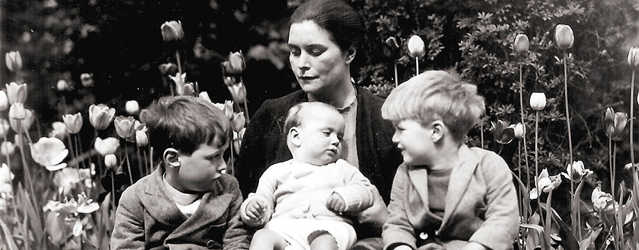 Sofka and her sons Peter, Ian and Patrick. Cookham Dean, 1939