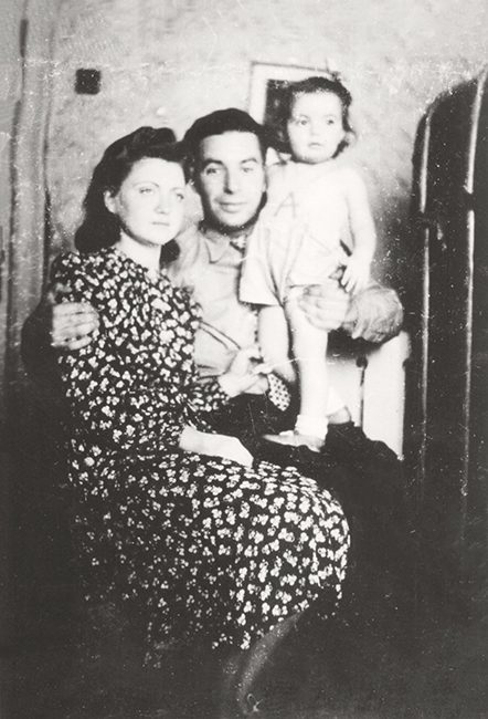 Anita with her parents in the Kovno Ghetto Anita with her parents in the Kovno Ghetto