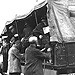 29. August 1942, Juden kommen an der Verladerampe des Schlachthofs in Wiesbaden an, von wo aus sie deportiert werden sollen
