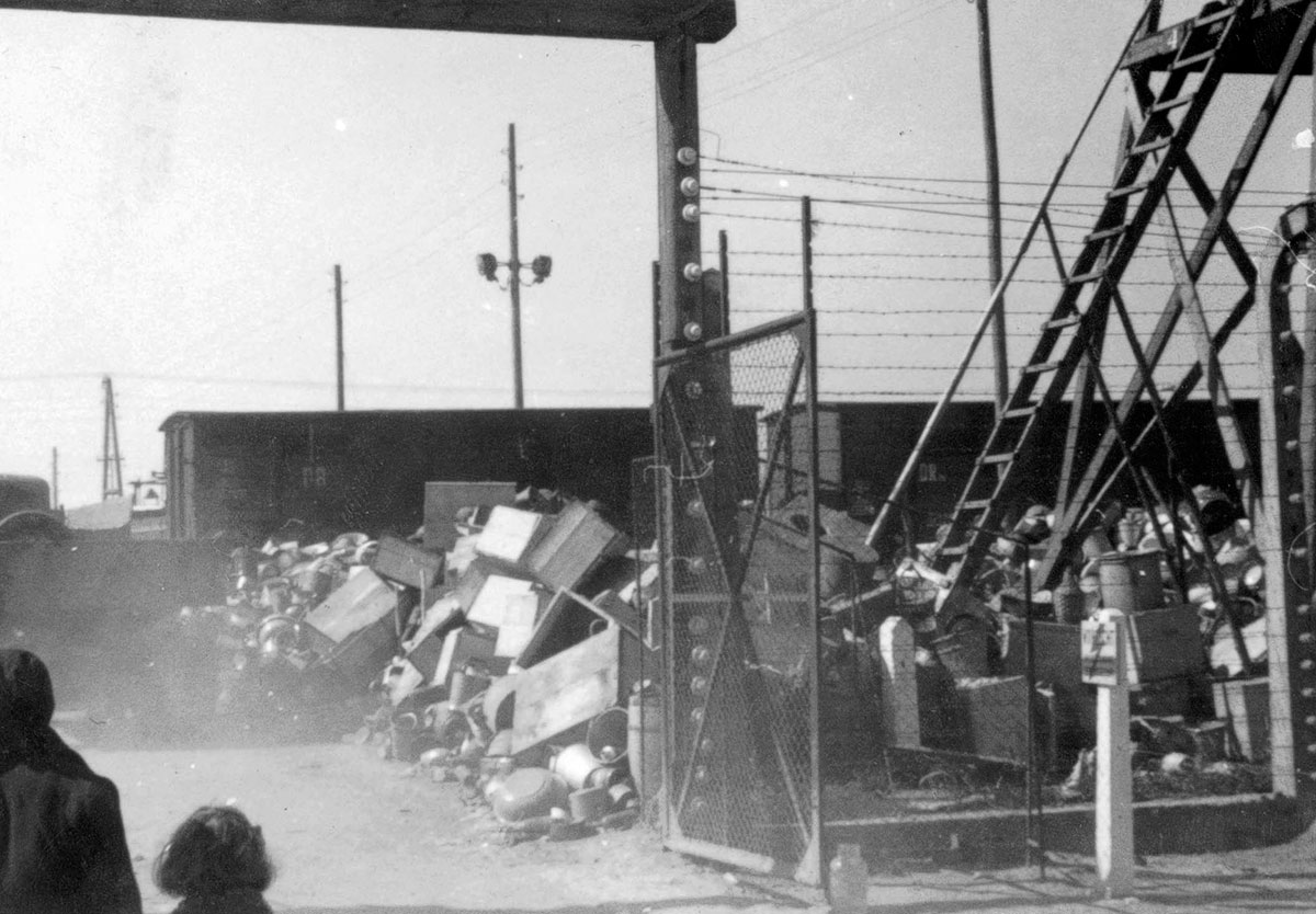 Jewish property that has been left on the platform, to be taken by trucks to the "Kanada" section
