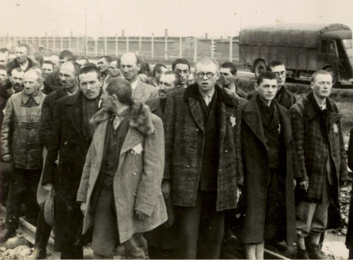 Jewish men after the selection 
