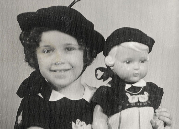 Lydia Suzana (Zsuzsa) Hӧnig