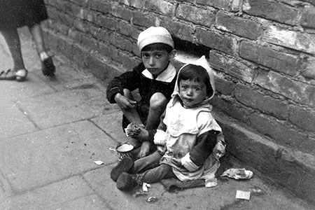 Starving children in the Warsaw ghetto, Poland 