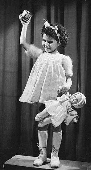Regine (Rivka) Gartenlaub Paris, 1939