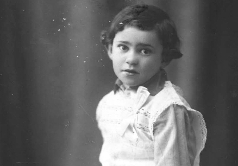 Genia Glowinski, Kalisz, Poland, 1920s