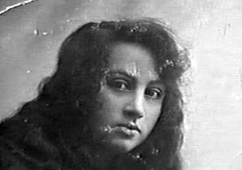 מניה גורדון (לימים אברמוביץ). ליטא, לפני המלחמה