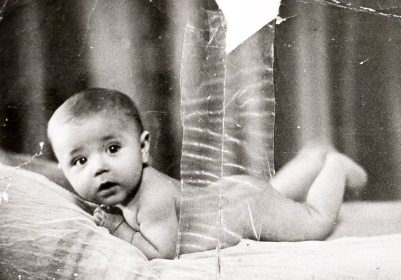 Welwele-Walentin Krayz, son of Jefim-Efraim and Ida (later Pinkert), Ukraine, 1935-6