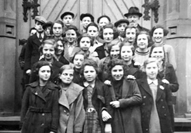 Pupils at the Shimshon Refael Hirsch School in Frankfurt after the November pogrom ("Kristallnacht"), 1938
