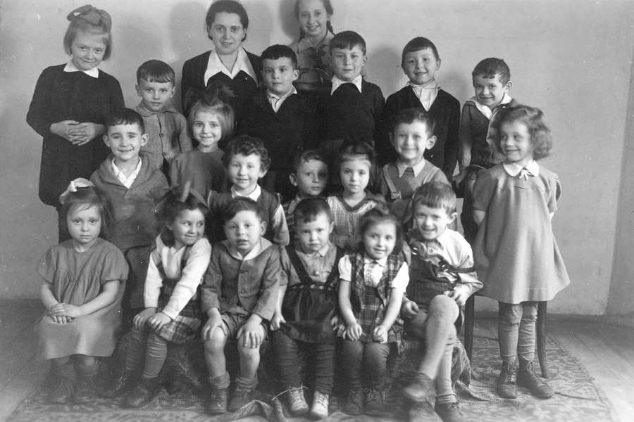 The children in the 3-7 age group along with their teacher
