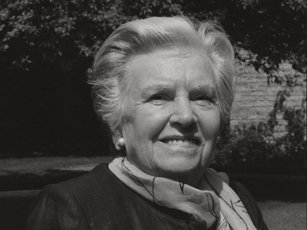 Andrée Geulen Andrée Geulen