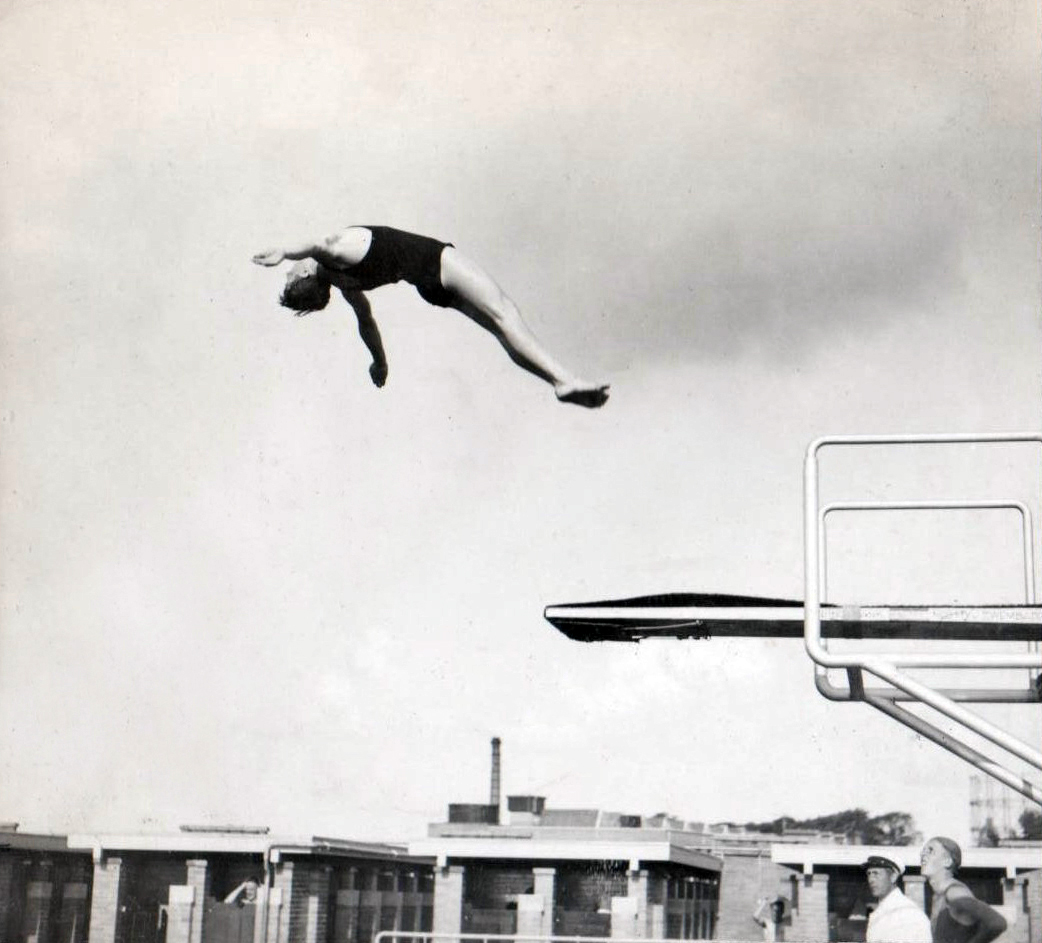 1930's - Bob Denneboom diving
