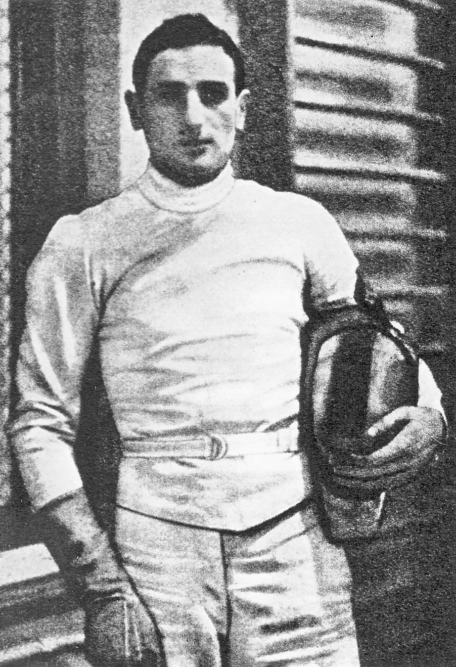 Josef Roman Kantor was born in 1912 in Lodz, Poland, and moved to Paris, where he took up fencing