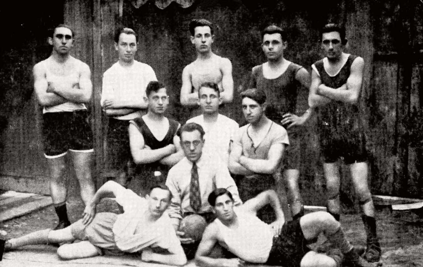 Janow Poleski, Poland, The Hapoel Football Team