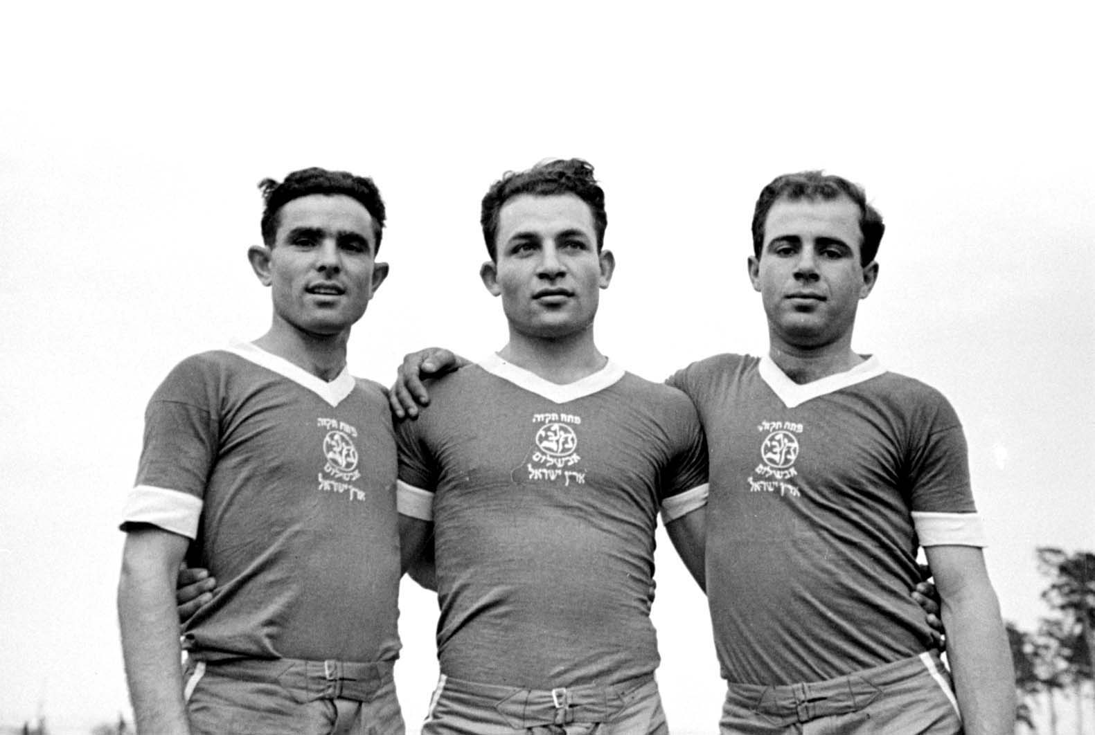 Berlin, Germany, 1937, Three sportsmen of the Maccabi Avshalom Petach-Tikva team, at a handball match between the team and Maccabi Berlin