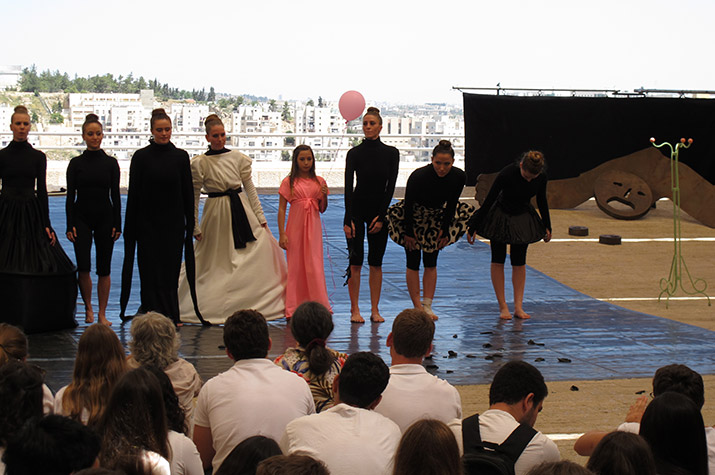 Galerie de photos - Conmemorando Yom Hashoá en Yad Vashem