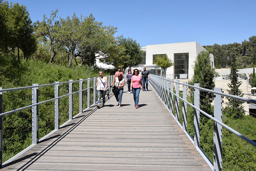 Mirando el pasado - Conmemorando Yom Hashoá en Yad Vashem