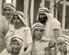 Niños disfrazados, Purim, Herrlingen, Alemania.
Archivo fotográfico de Yad Vashem.