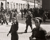 [Una calle judía de Varsovia durante el sábado, las tiendas están cerradas], ca. 1935-38
Roman Vishniac
© Mara Vishniac Kohn, courtesy International Center of Photography