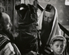 En la sinagoga, Lask, ca. 1935-38
Roman Vishniac
© Mara Vishniac Kohn, courtesy International Center of Photography