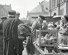 [Mercado fuera del centro Mirowskie, Varsovia], ca. 1935-38
Roman Vishniac
© Mara Vishniac Kohn, courtesy International Center of Photography