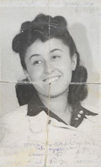 Annie Fisk Levinger.  
Archivo fotográfico de Yad Vashem.