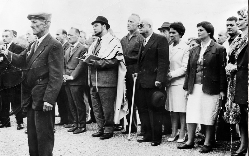 Cérémonie commémorative des membres de la résistance, le 8 juillet 1964, Ville-la-Grand, France