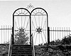 Рославль, Россия, 20/10/1968. Мемориальные врата памяти жертв Катастрофы.