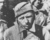 Минск, Белоруссия, 1941 год. Еврейские военнопленные в форме солдат Красной Армии и с желтыми звездами.