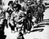 Вильнюс, Литва, июль 1944. Еврейские партизаны входят в освобожденный город.
