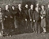 Краков, Польша, 1940. Оскар Шиндлер (второй слева) с его польскими и еврейскими работниками.