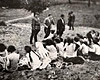 Лиепая, Латвия, 15-17/12/1941. Полуобнаженные женщины перед расстрелом.